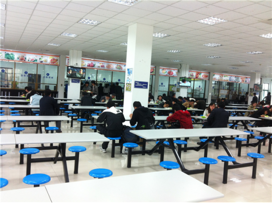 食堂承包讓企業(yè)輕裝上陣，提高競(jìng)爭(zhēng)力